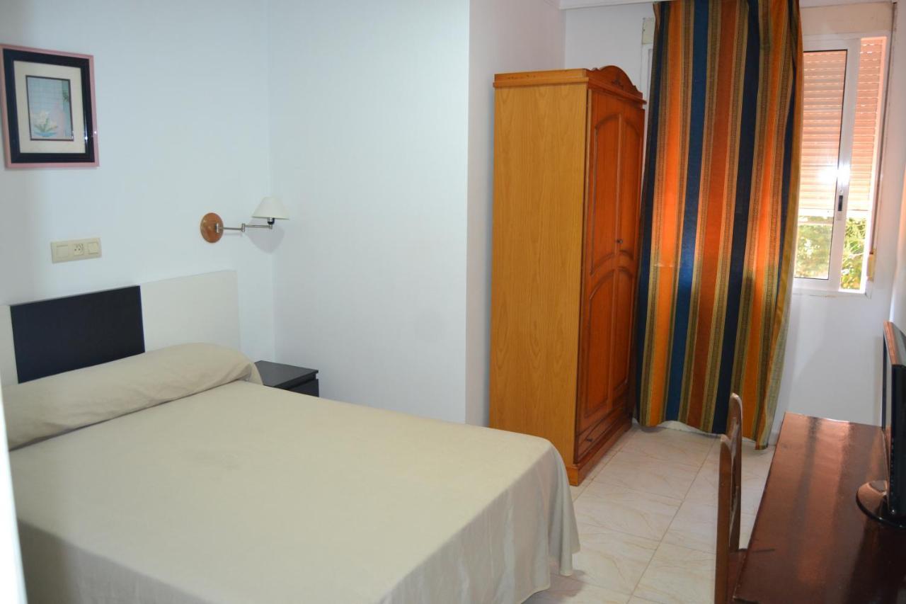 Hotel Miramar La Línea de la Concepción Extérieur photo
