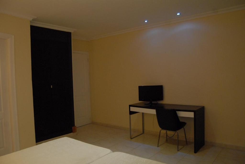 Hotel Miramar La Línea de la Concepción Extérieur photo
